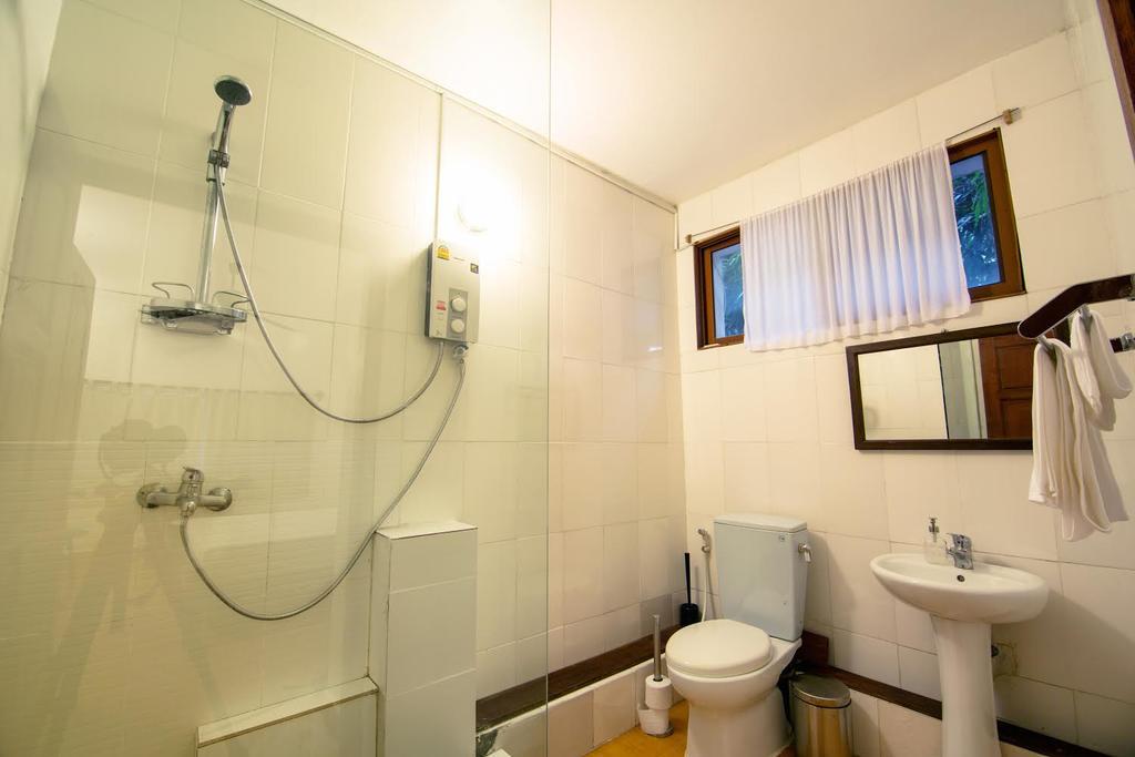 Yk Art House Hotel Phnom Penh Room photo