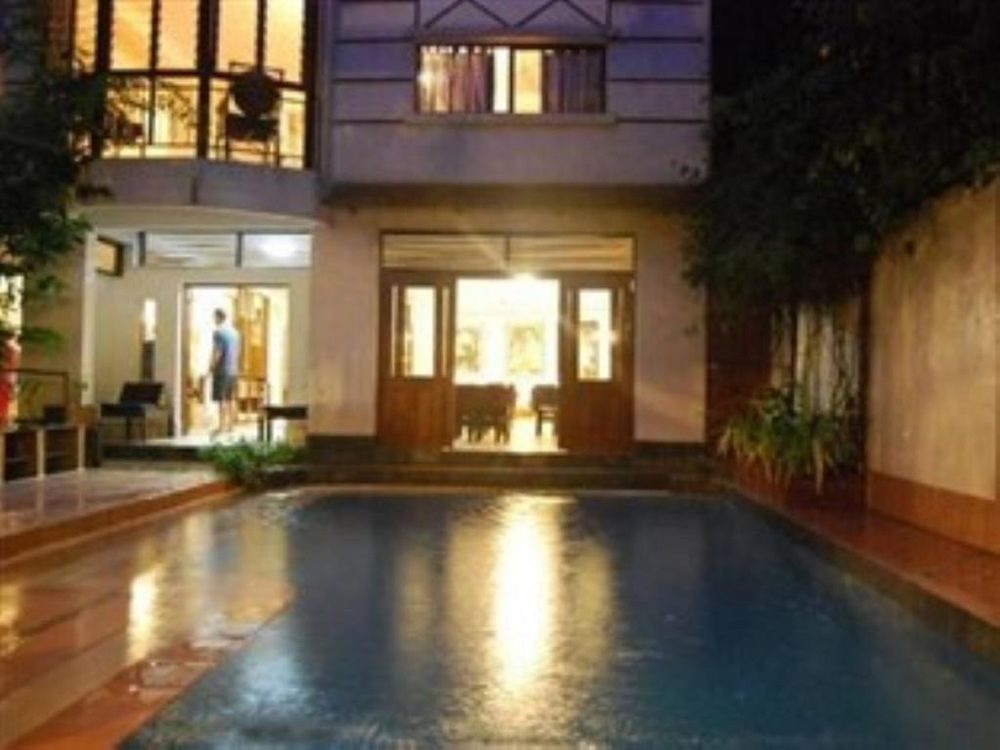 Yk Art House Hotel Phnom Penh Exterior photo