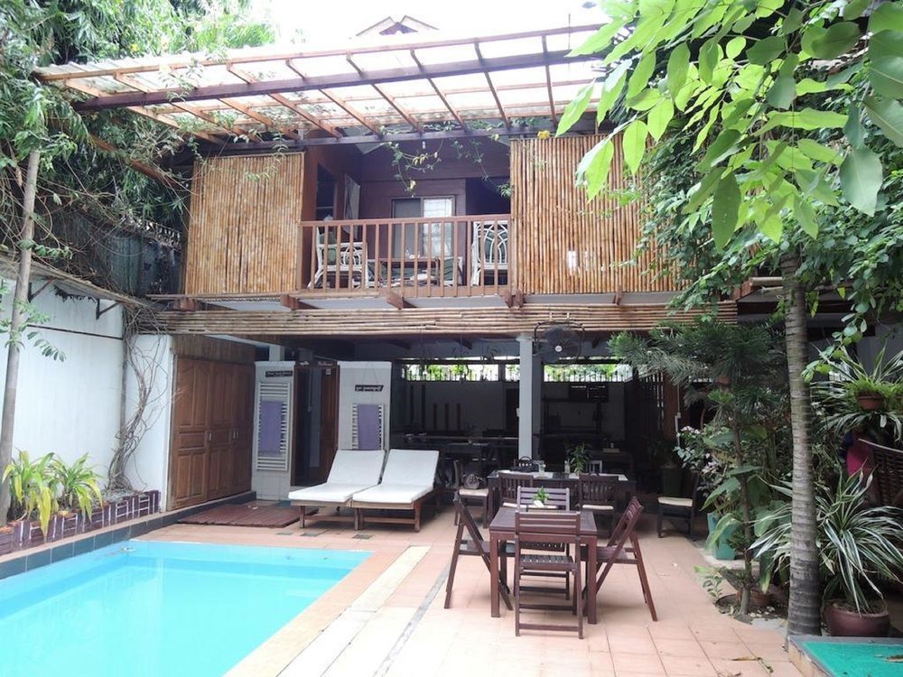 Yk Art House Hotel Phnom Penh Exterior photo